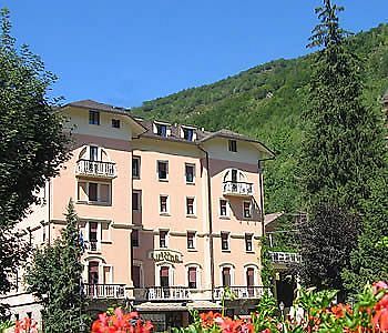 Limone Palace Aparthotel Limone Piemonte Bagian luar foto