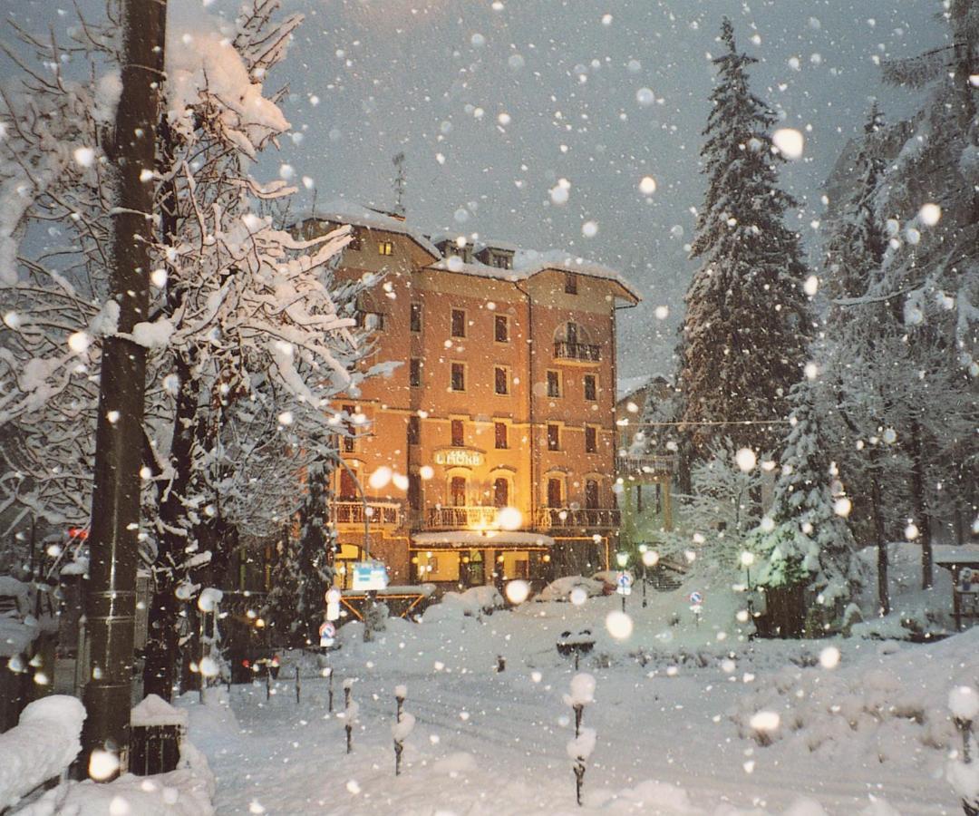 Limone Palace Aparthotel Limone Piemonte Bagian luar foto