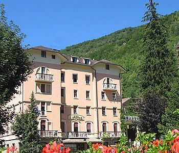 Limone Palace Aparthotel Limone Piemonte Bagian luar foto