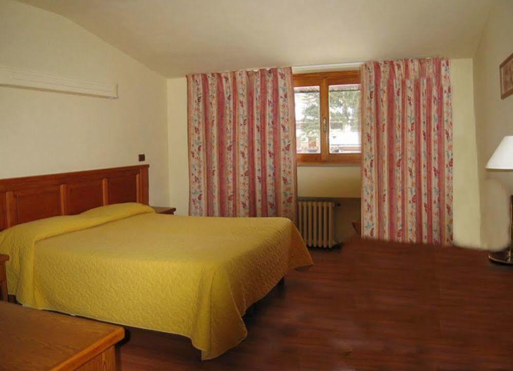 Limone Palace Aparthotel Limone Piemonte Bagian luar foto