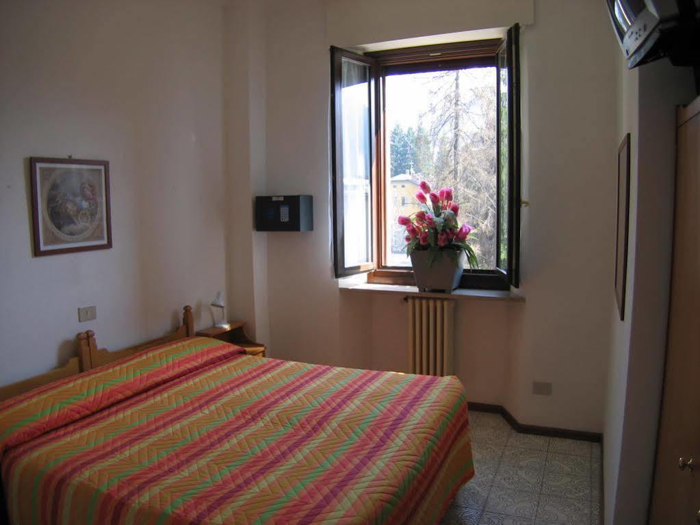 Limone Palace Aparthotel Limone Piemonte Bagian luar foto