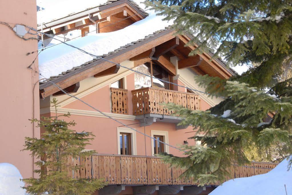 Limone Palace Aparthotel Limone Piemonte Bagian luar foto